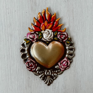 Milagrito de fuego dorado