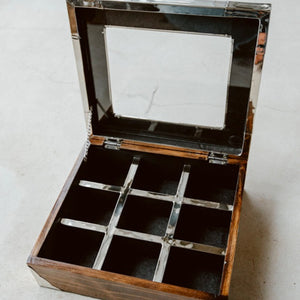 Caja grande de nueve divisiones
