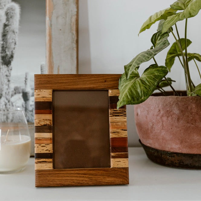 Portarretrato de madera y cardón