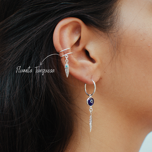 Ear cuff con dijes