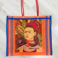 Cargar imagen en el visor de la galería, Bolsas de Frida